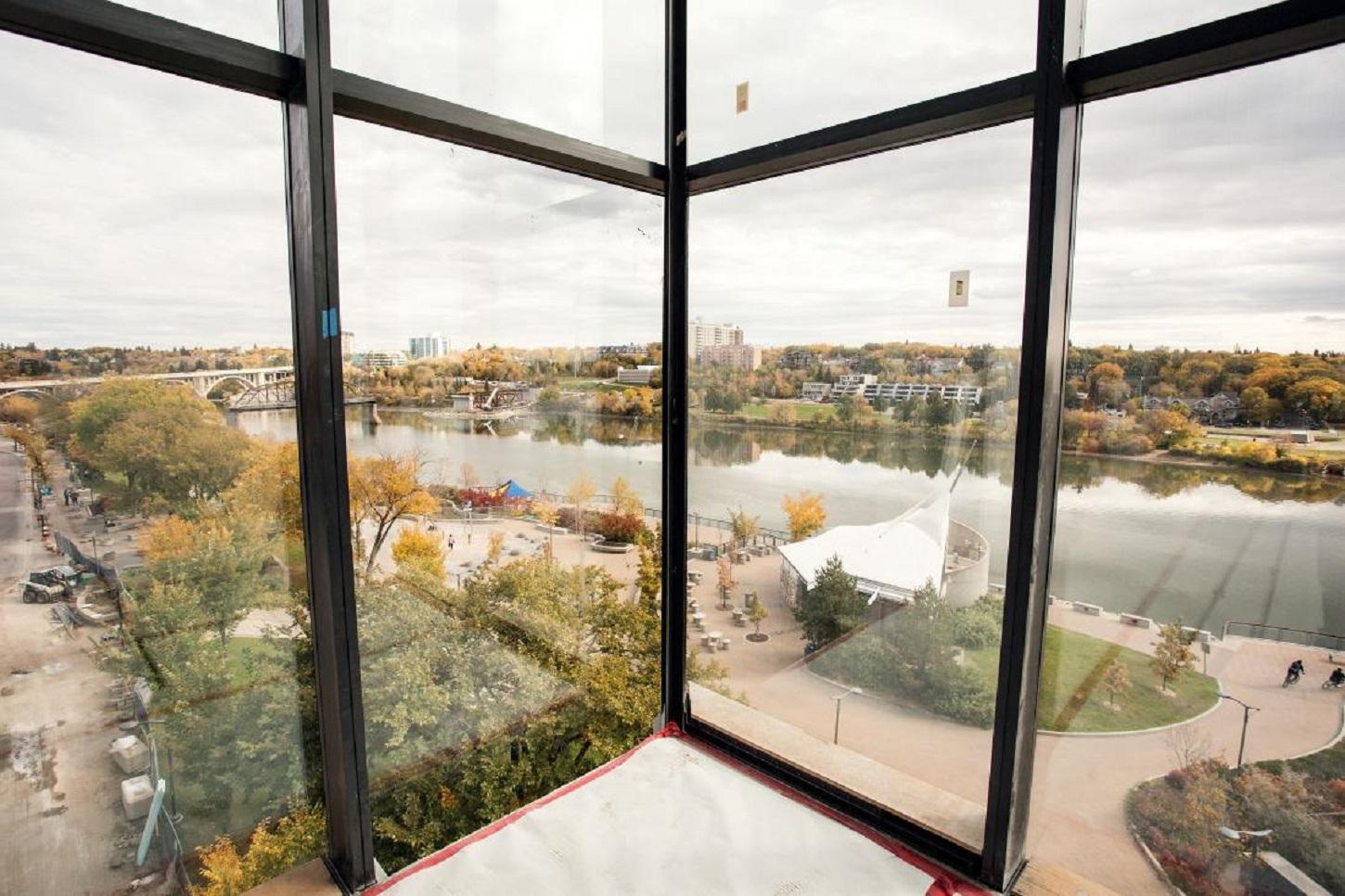 Riverview Room with its magnificent views seats up to 350